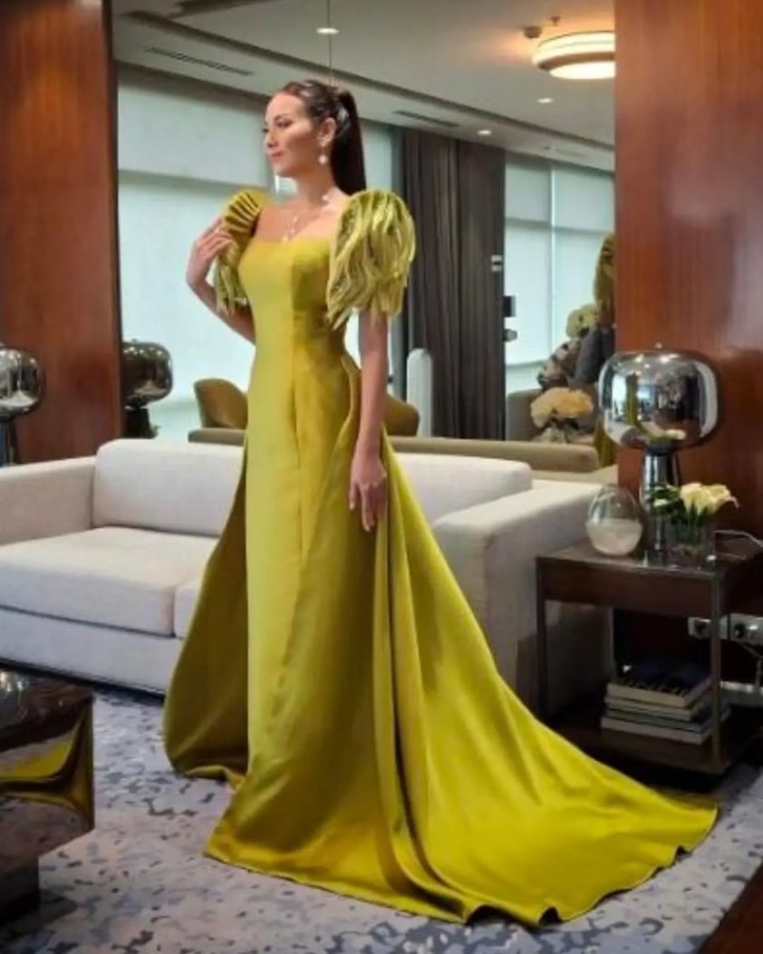 Bianca Manalo in Jo Rubio.